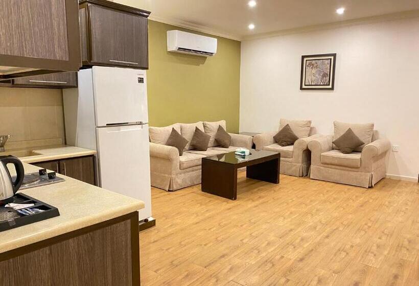 ضيافة القرية الثلاثية شقق مخدومة Aldyafa