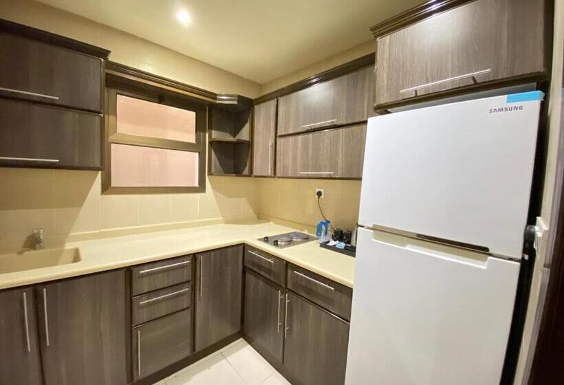 ضيافة القرية الثلاثية شقق مخدومة Aldyafa