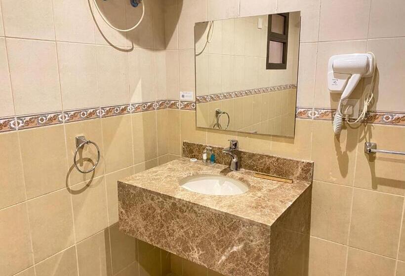 ضيافة القرية الثلاثية شقق مخدومة Aldyafa