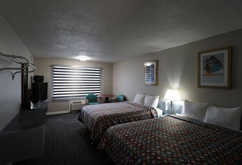 הוסטל Economy Inn Historic District