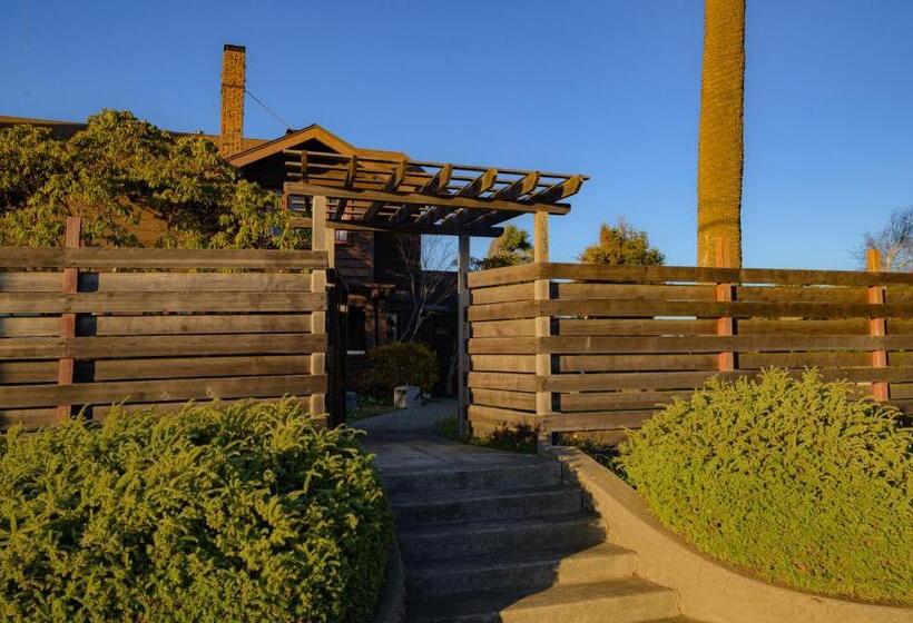 فندق صغير The Captains Quarters