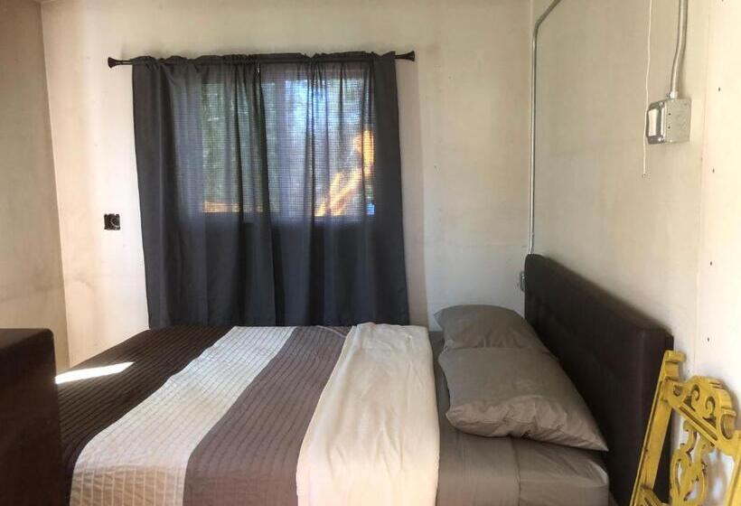 فندق صغير Uncle Nicolai S Inn B&b