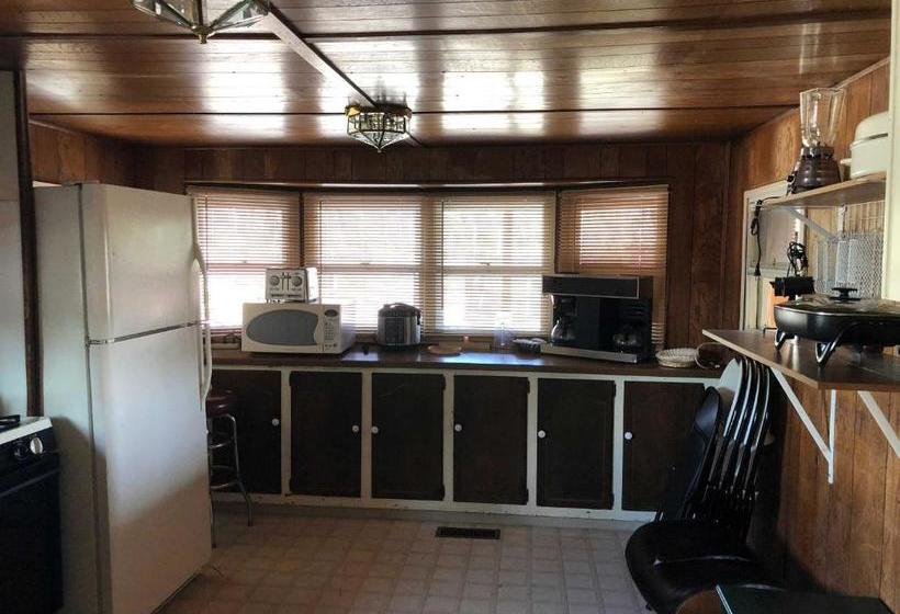 فندق صغير Uncle Nicolai S Inn B&b