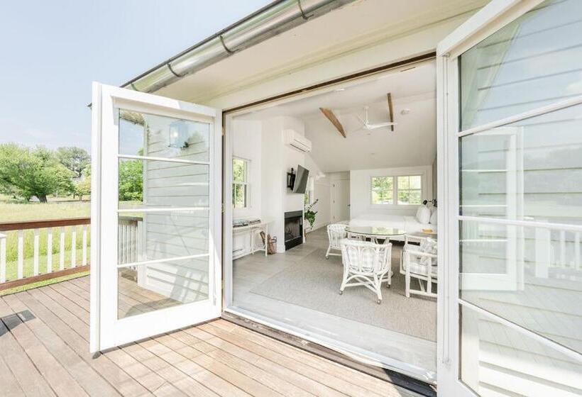 فندق صغير White Moose Inn