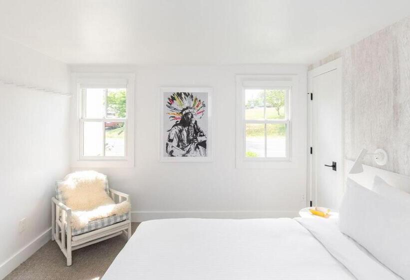 فندق صغير White Moose Inn