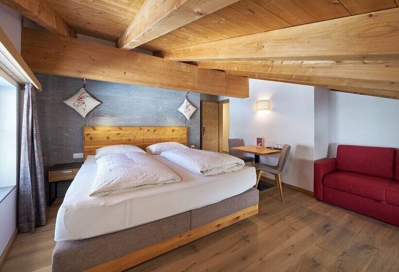 Aparthotel Grischuna