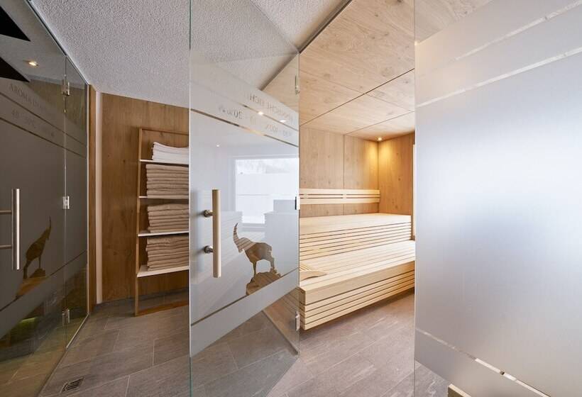 Aparthotel Grischuna