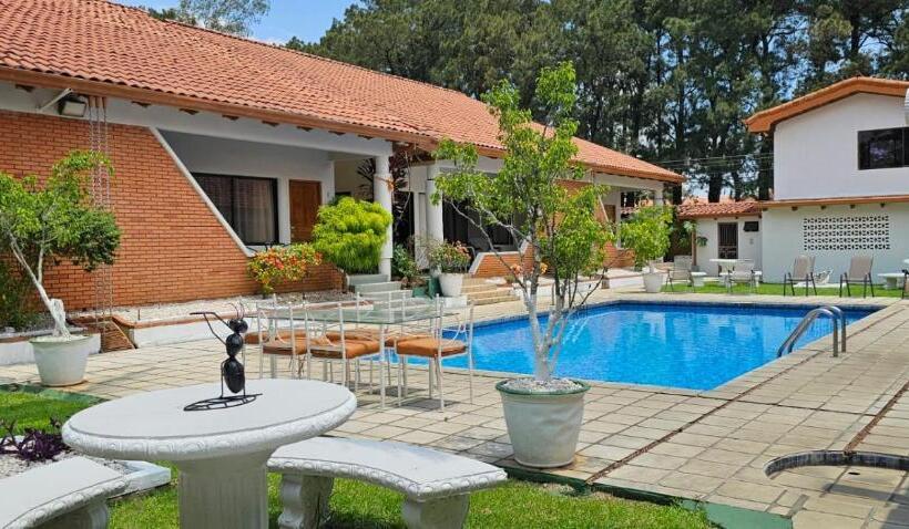 Apartotel Obelisco San José Aeropuerto