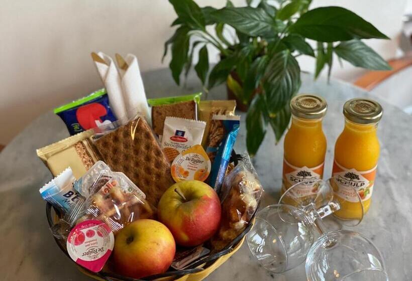 تختخواب و صبحانه Amsterdam Barangay