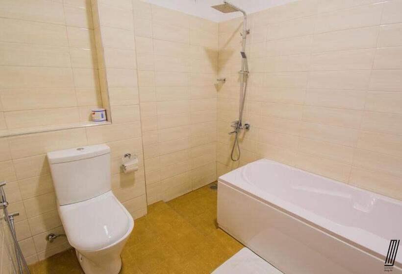 Oreeka   Katunayake Airport Transit Hotels