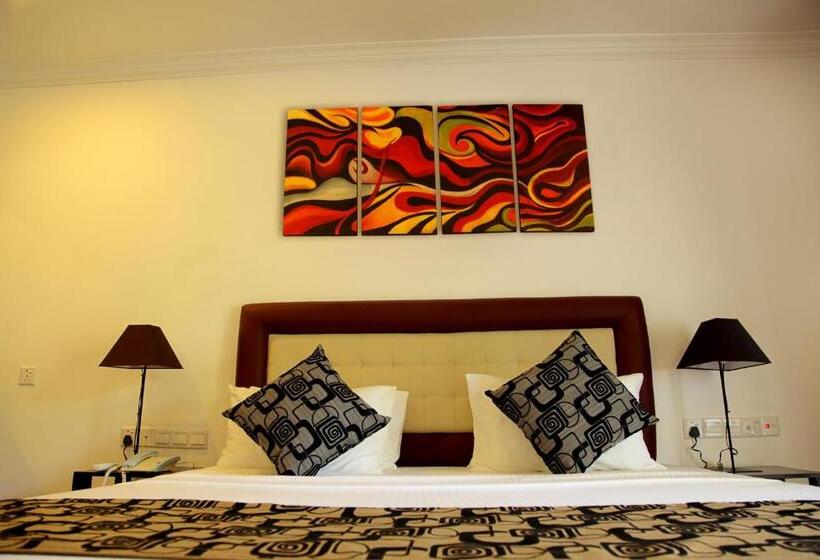 Oreeka   Katunayake Airport Transit Hotels