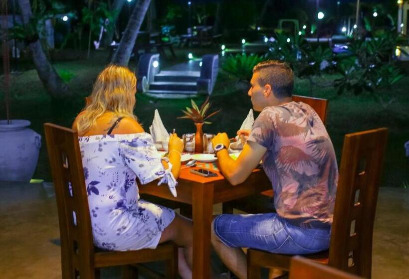 Oreeka   Katunayake Airport Transit Hotels