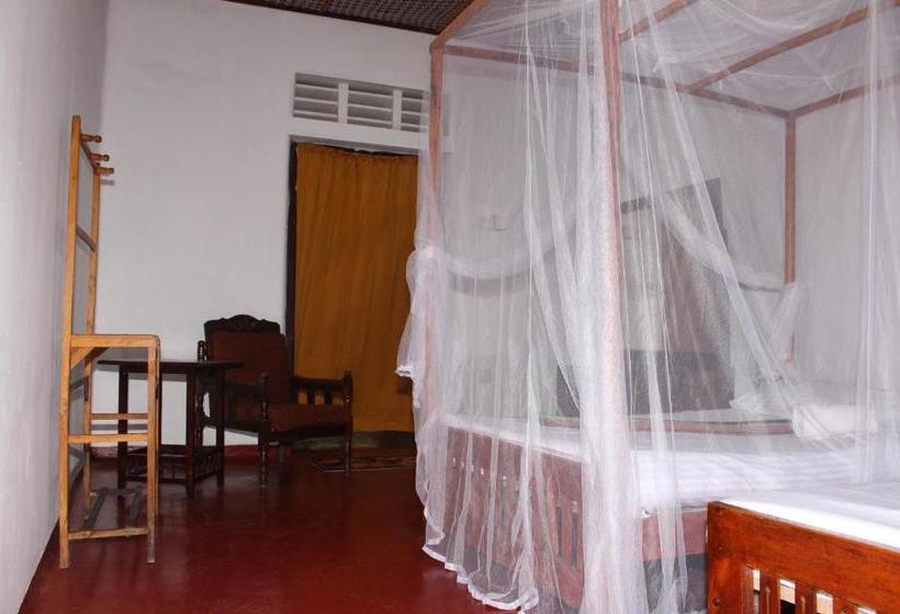 פנסיון Abberny Villa