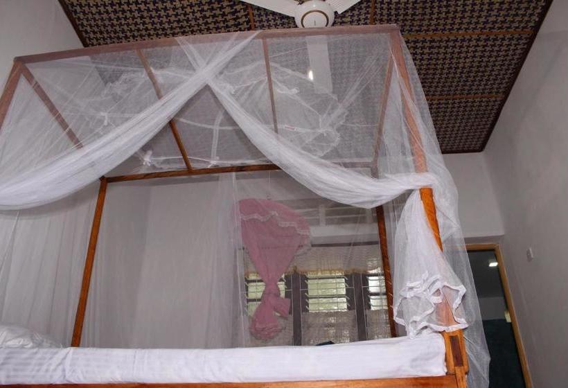 פנסיון Abberny Villa