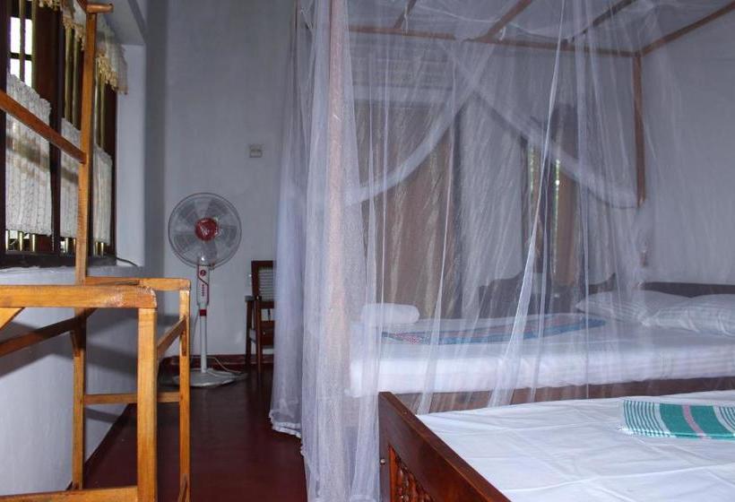 פנסיון Abberny Villa