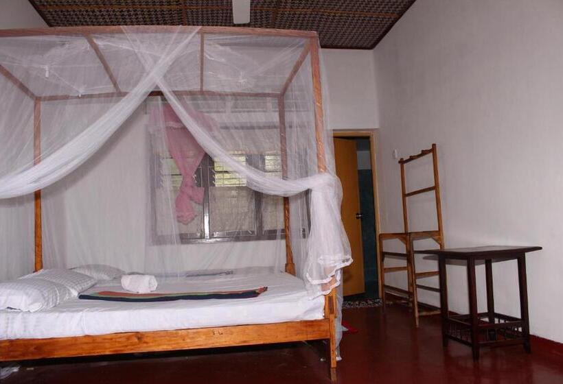 פנסיון Abberny Villa