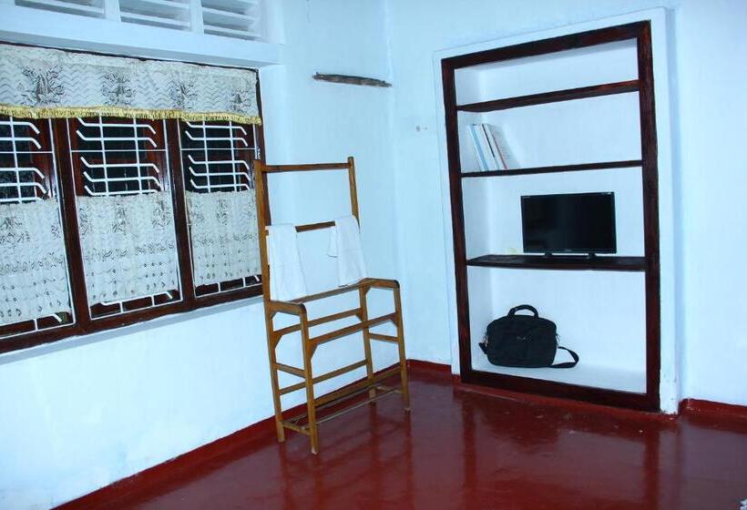 פנסיון Abberny Villa