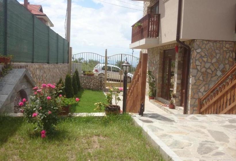 پانسیون Andreevite Houses