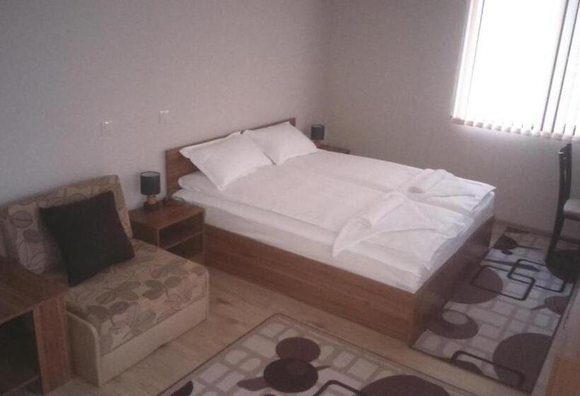 پانسیون Andreevite Houses