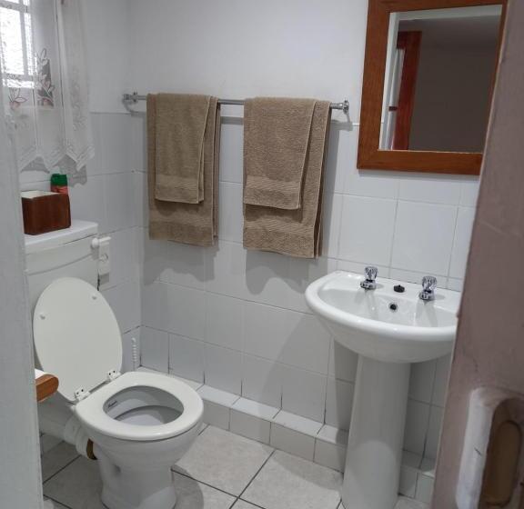 ペンション Ashtonville Terraces Guesthouse