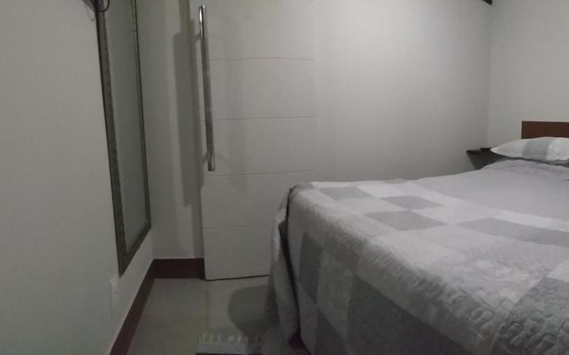 פנסיון Airport Pousada