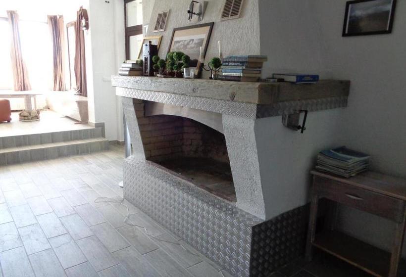 פנסיון Cloudbase Guesthouse
