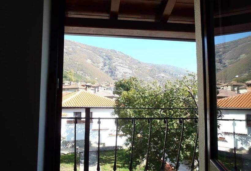 ペンション Cloudbase Guesthouse