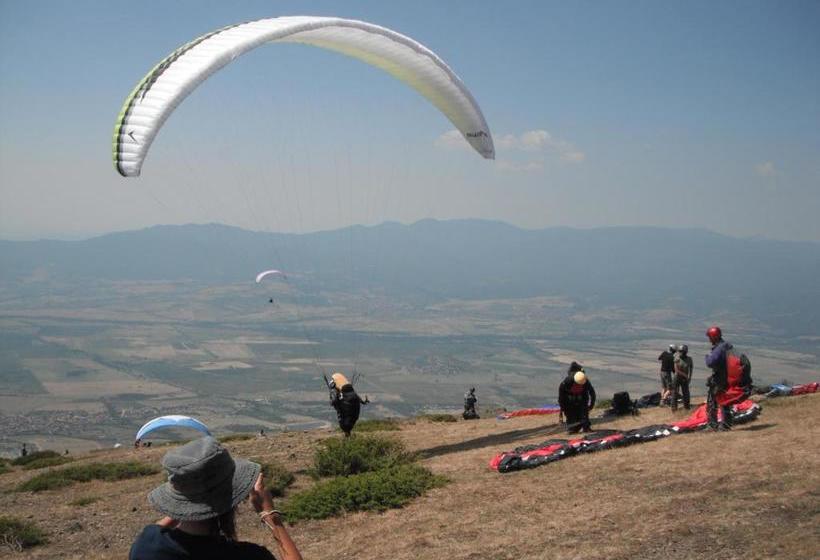 ペンション Cloudbase Guesthouse