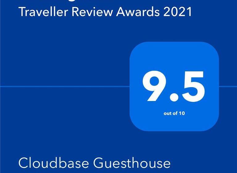 ペンション Cloudbase Guesthouse