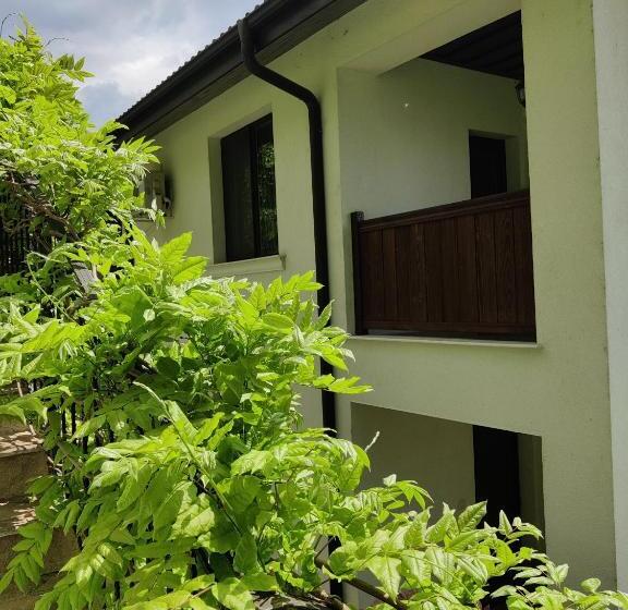 ペンション Cloudbase Guesthouse