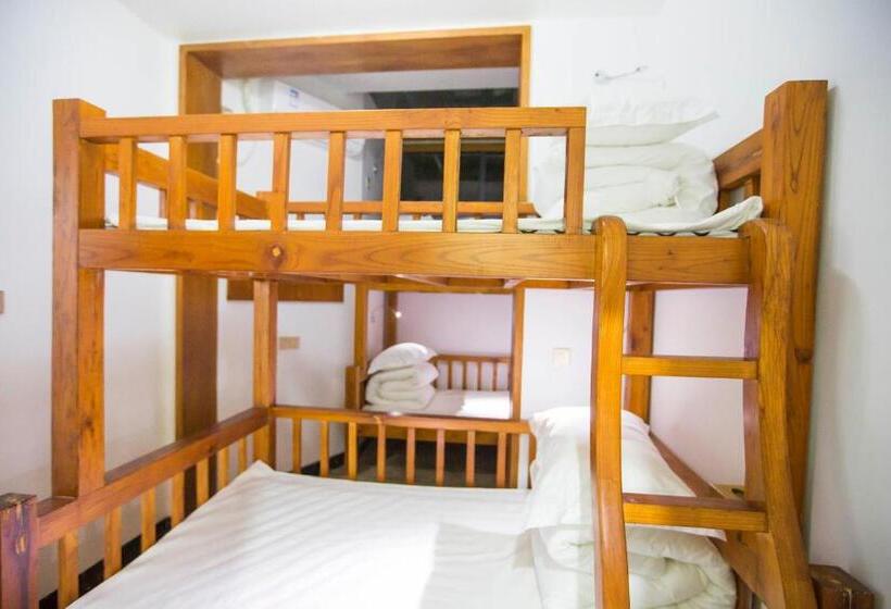 ペンション Edinburgh Hostel