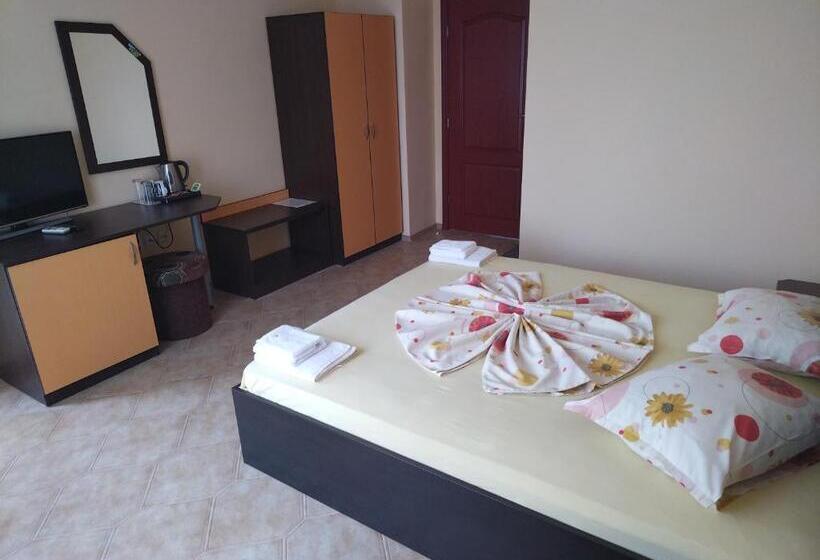 펜션 Guesthouse Kamelia