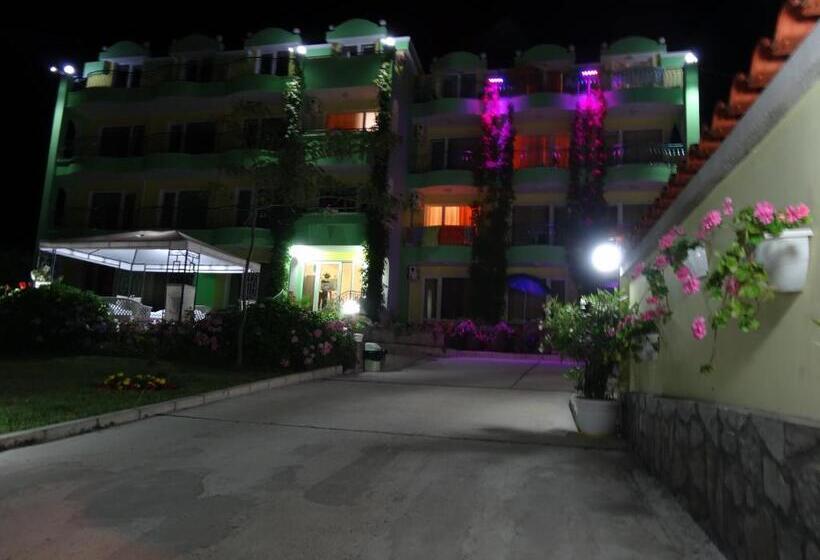 펜션 Guesthouse Kamelia