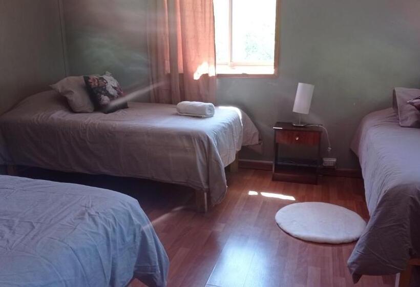 بنسيون Hostal Los Peñones