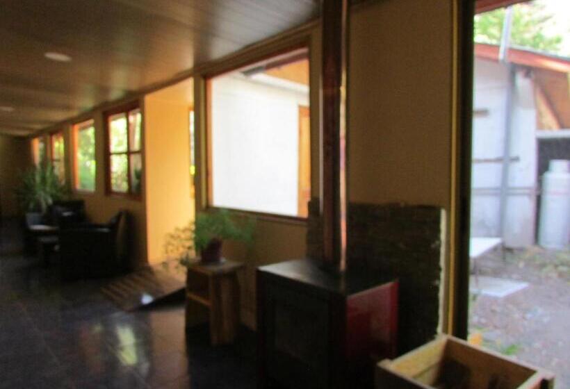 بنسيون Hostal Los Peñones