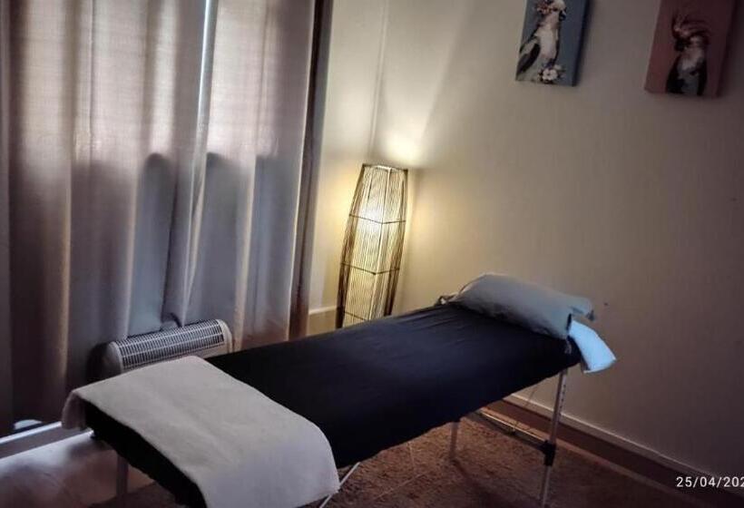 بنسيون Hostal Los Peñones