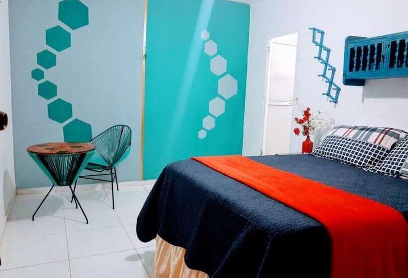 פנסיון Hostal Solsticio Guajiro