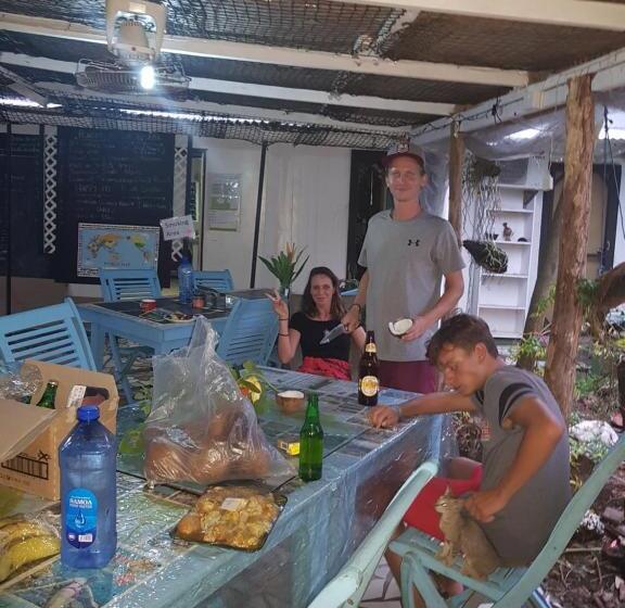 پانسیون Olivias Accommodation