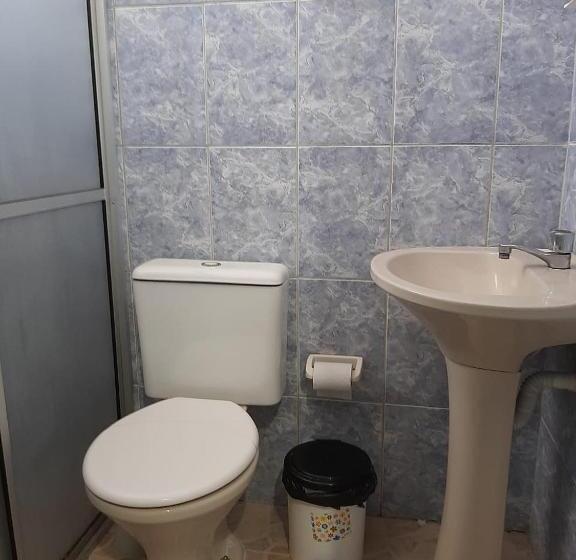 بنسيون Pousada Canoas