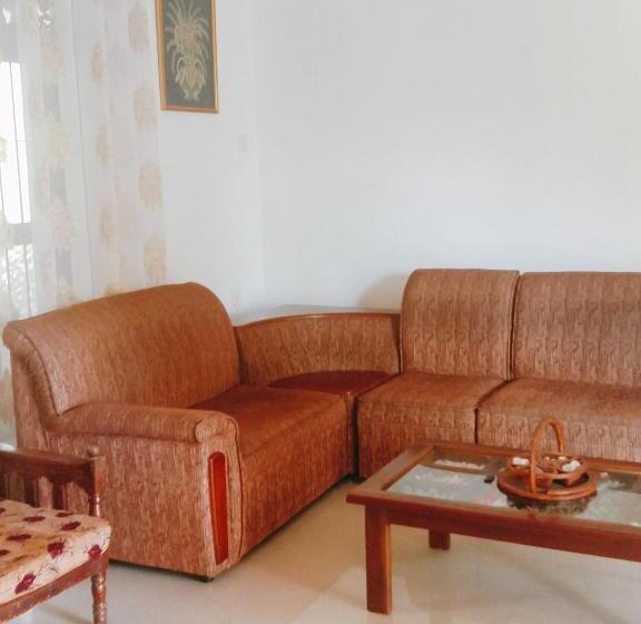 膳宿费 Romaclan Villa