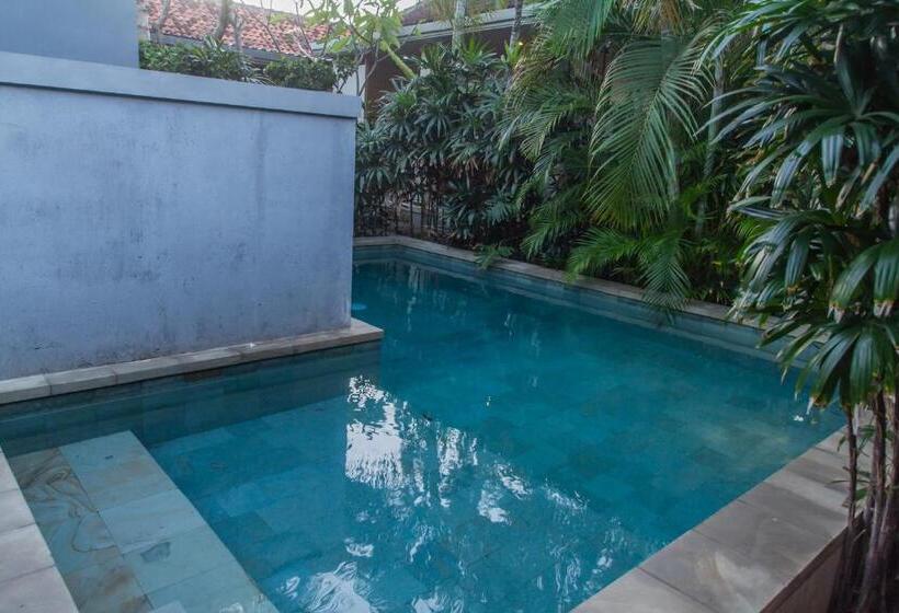 פנסיון Sadana Bali Guesthouse