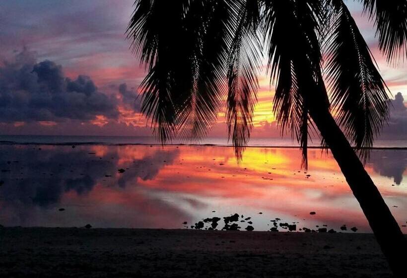 پانسیون Sunset Palms Rarotonga