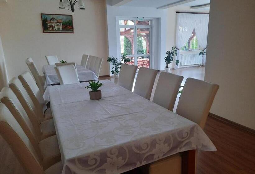 پانسیون Villa Prestige