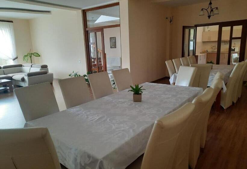 Пансион Villa Prestige