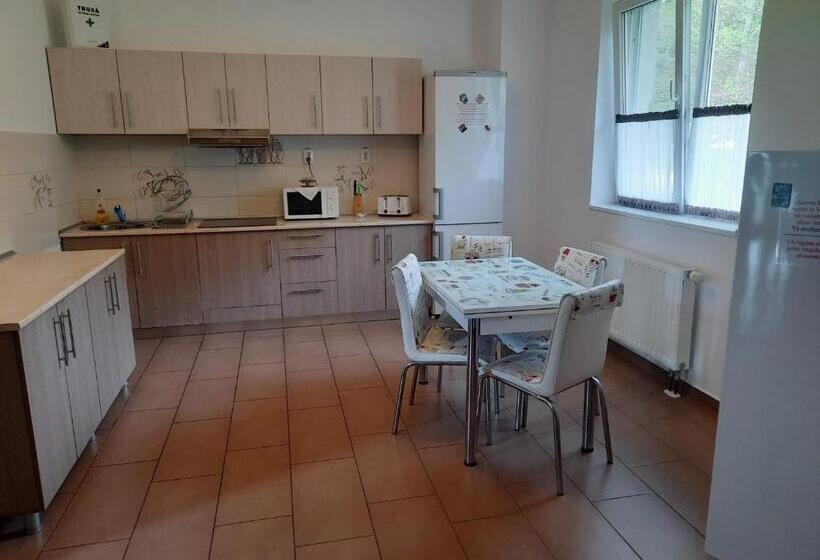 Пансион Villa Prestige