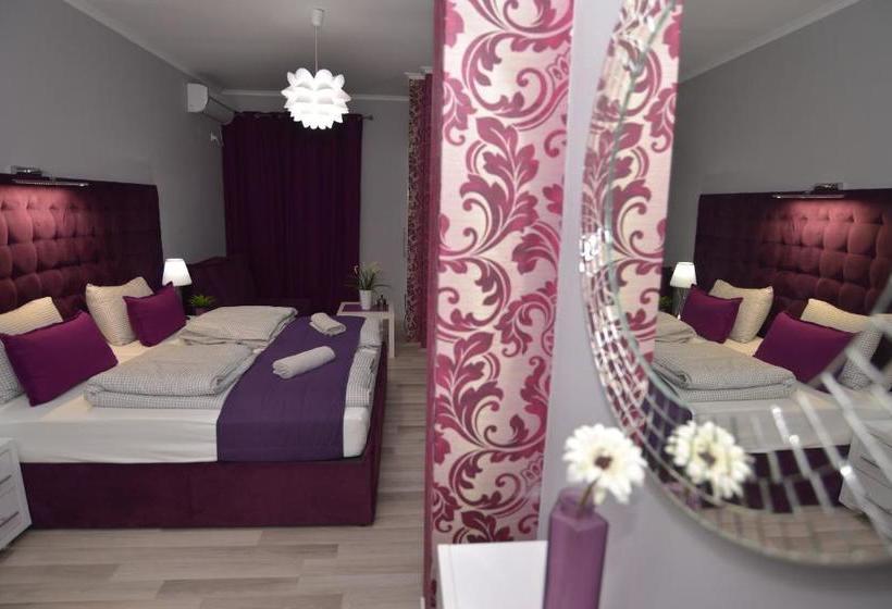 پانسیون Villa Radica