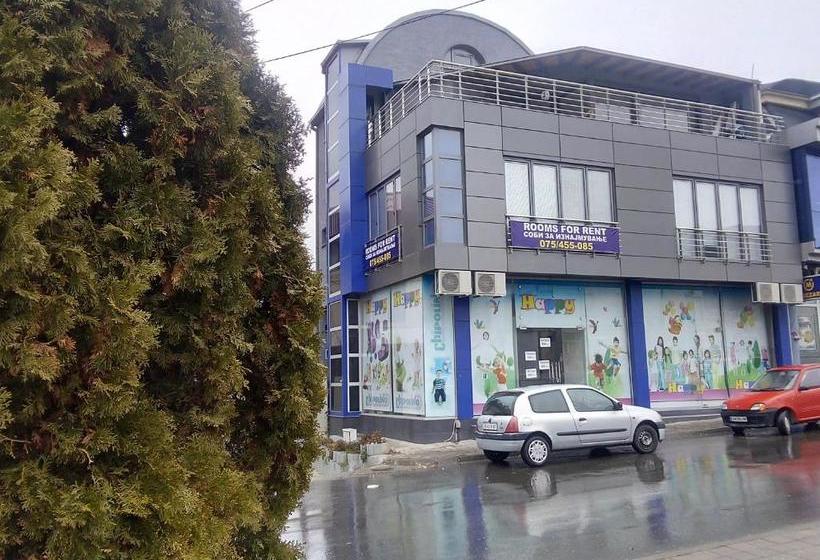 پانسیون Villa Radica