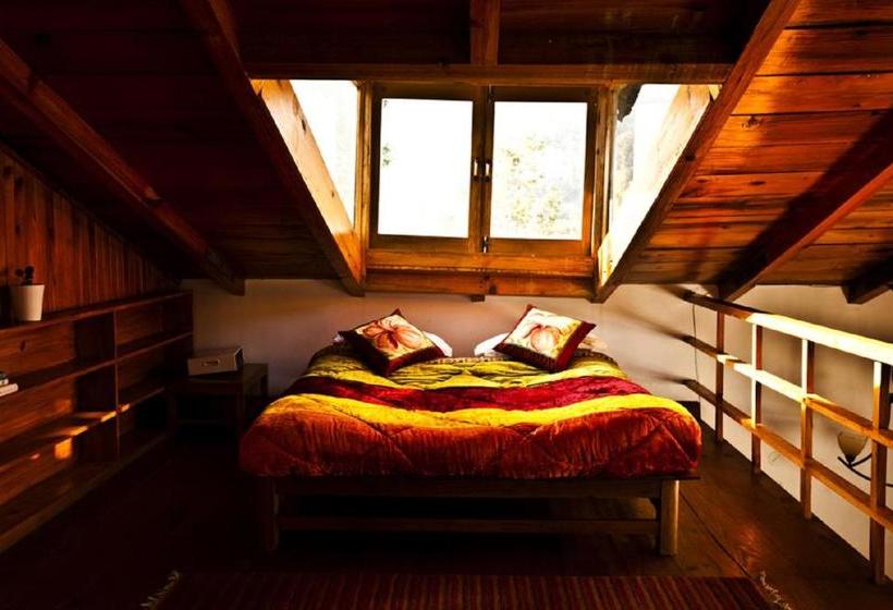 אתר נופש Bara Bungalow Gethia, Nainital  A Rosakue Collection