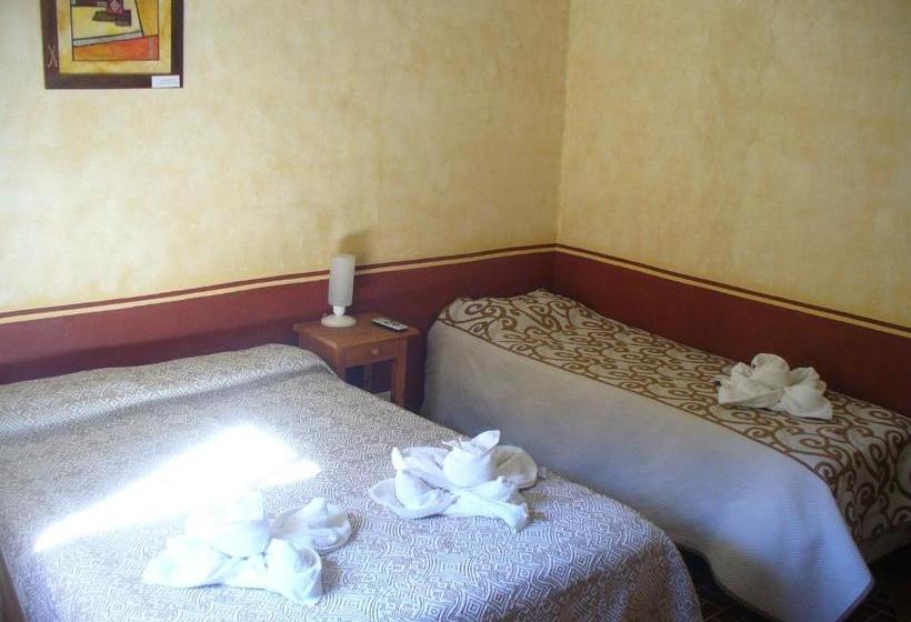 هاستل Hosteria Nuevo Sol