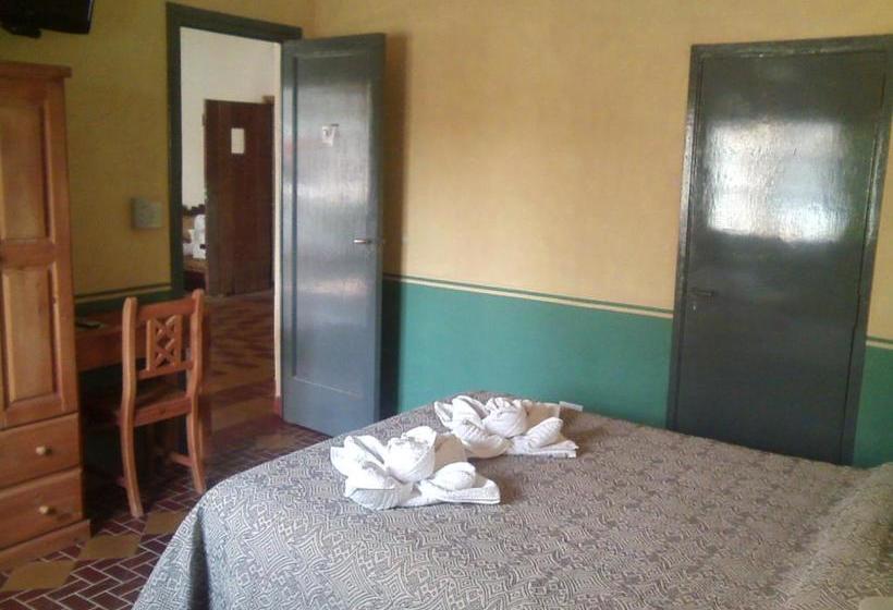 هاستل Hosteria Nuevo Sol